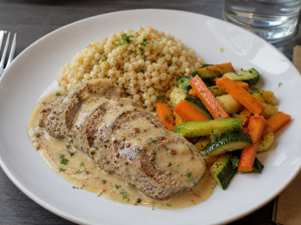 Filet de porc, sauce à la dijonnaise